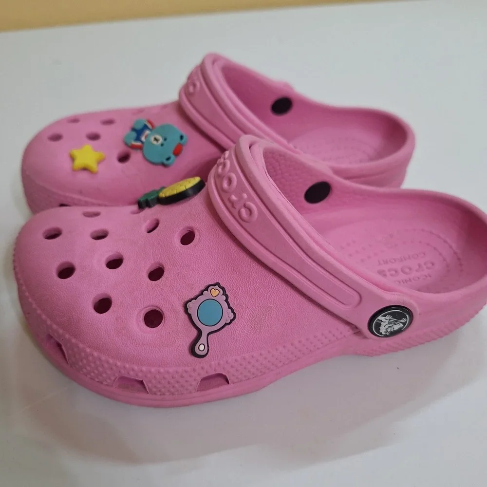 Original Classic Crocs Unisex Clogs - Electric Pink‎ Junior 12